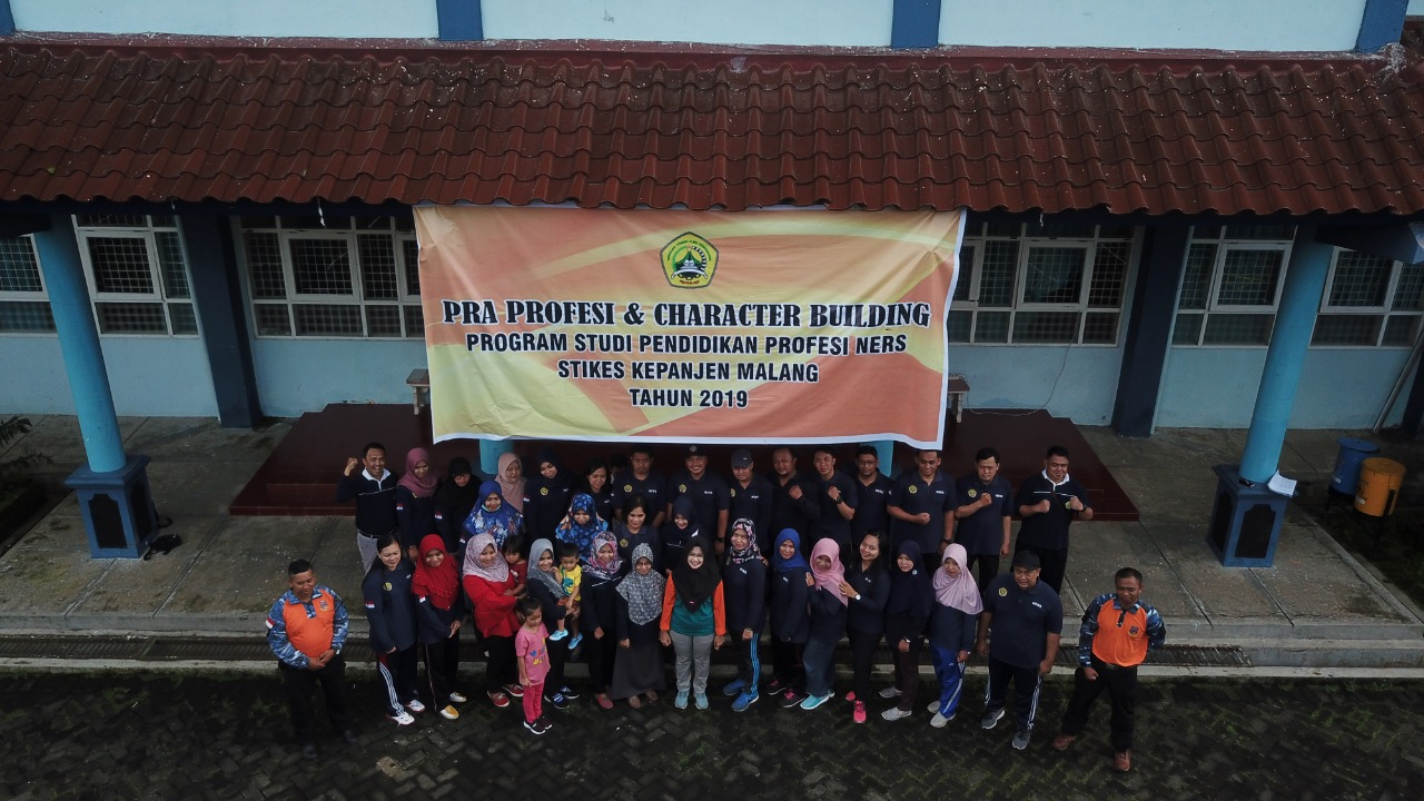PRA-PROFESI DAN CHARACTER BUILDING MAHASISWA LINTAS JALUR PROGRAM STUDI PENDIDIKAN NERS PROGRAM PROFESI (1)